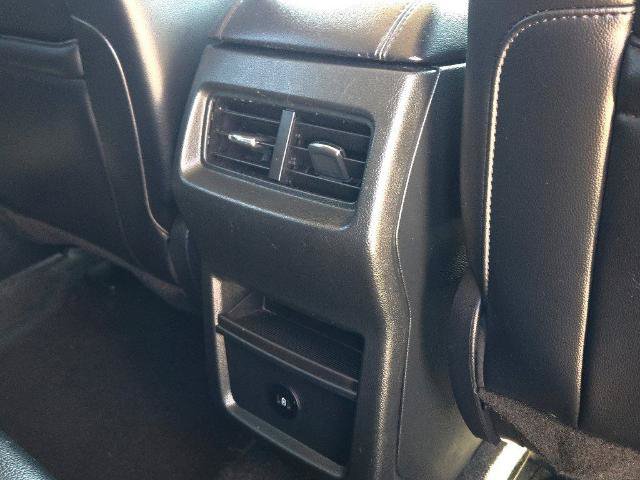 Certified 2024 Ford Edge SEL AWD/4WD image 10