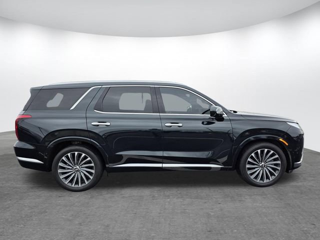 Used 2024 Hyundai Palisade Calligraphy AWD/4WD image 3
