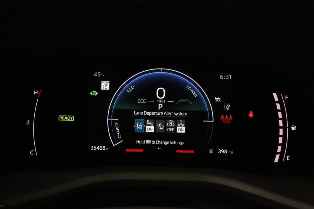 Used 2025 Toyota Camry LE FWD image 23