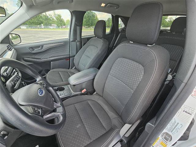 Certified 2025 Ford Escape Active AWD/4WD image 11