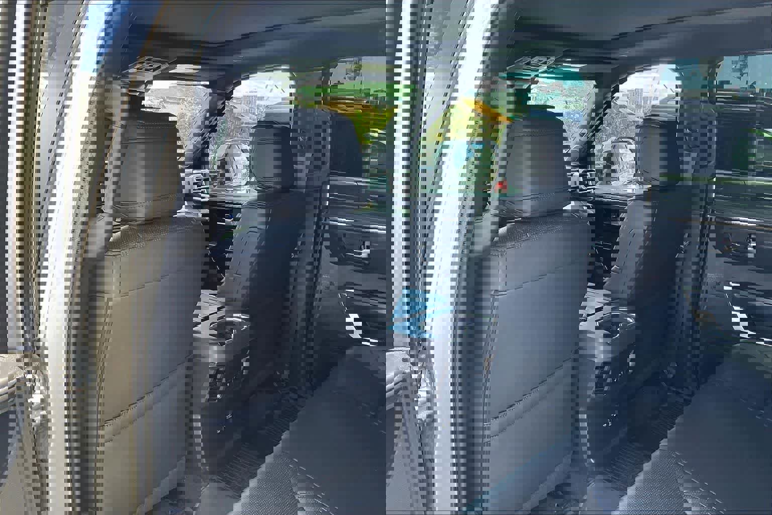 Used 2024 Toyota Tundra Platinum image 14