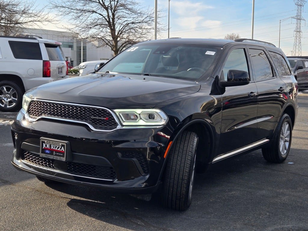 Used 2023 Dodge Durango SXT Launch Edition image 3