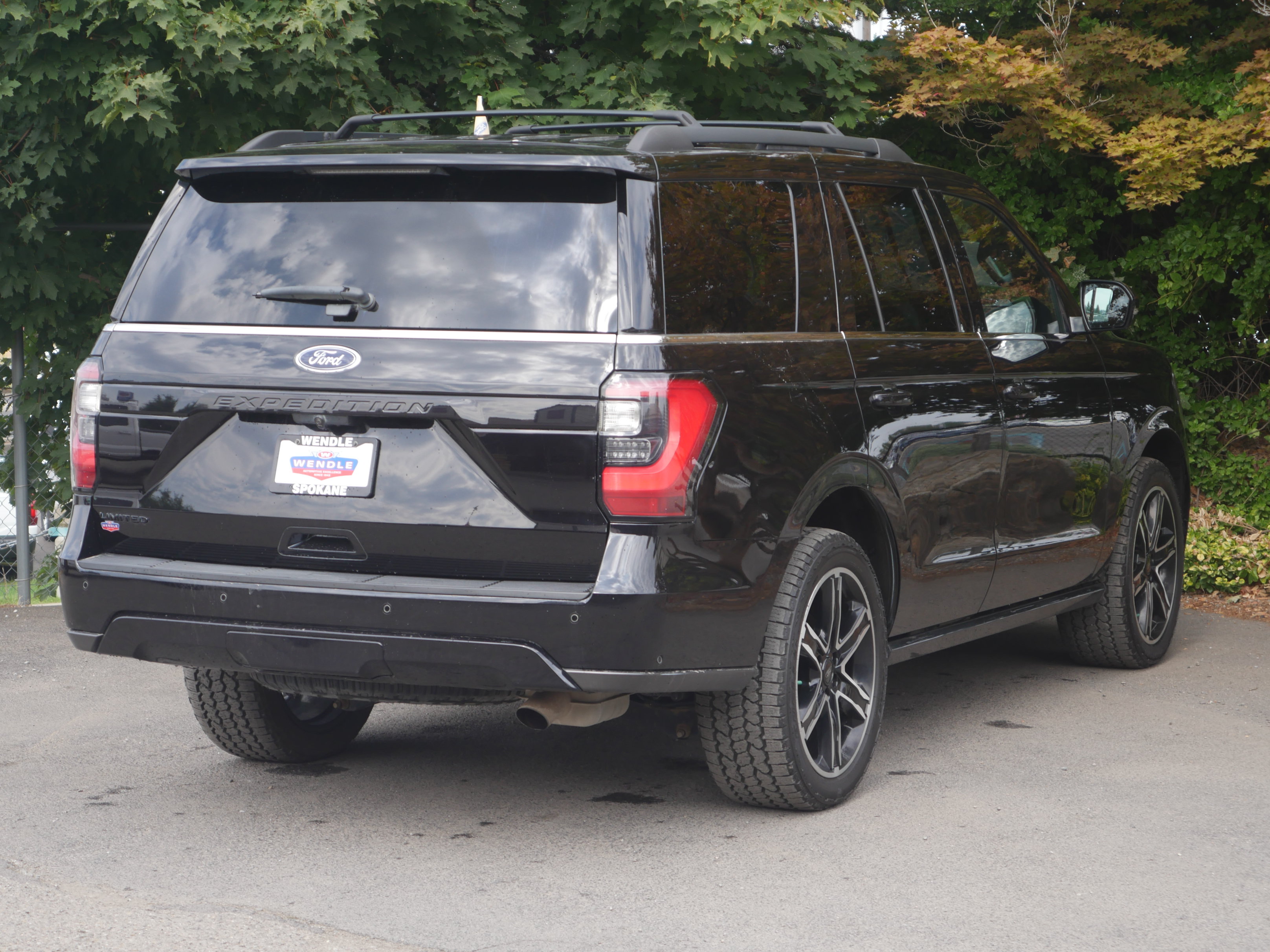 Certified 2021 Ford Expedition Limited AWD/4WD image 28