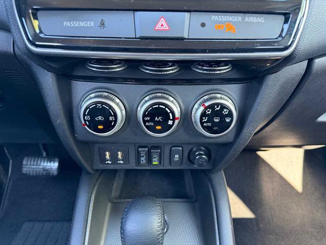 Used 2025 Mitsubishi Outlander Sport SE AWD/4WD image 16