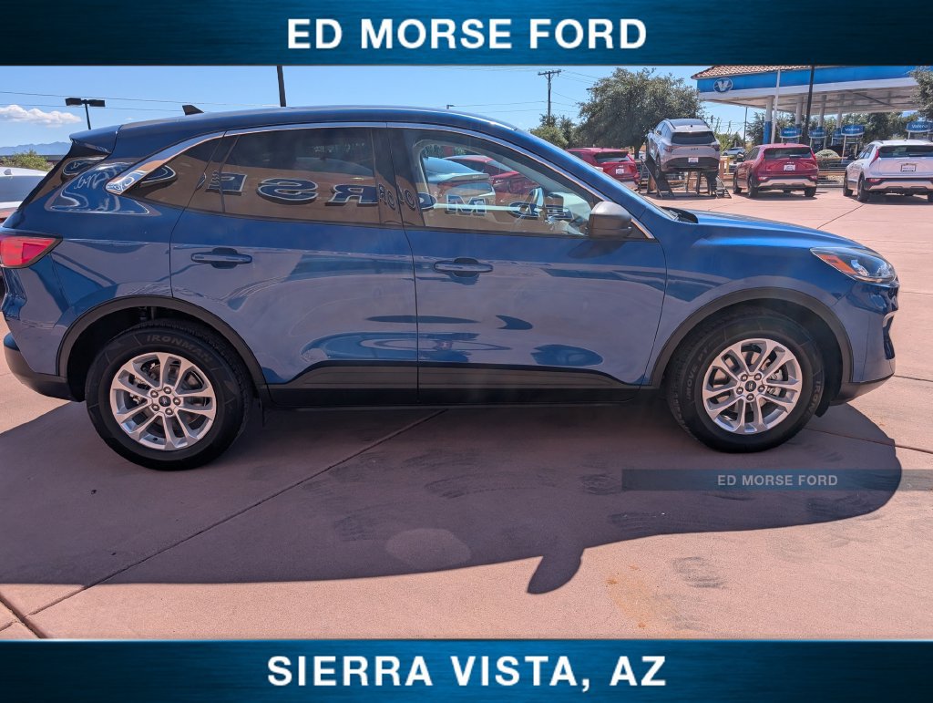 Certified 2022 Ford Escape SE FWD image 6