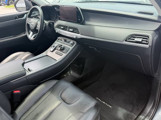 Used 2022 Hyundai Palisade SEL w/ Premium Package FWD image 13