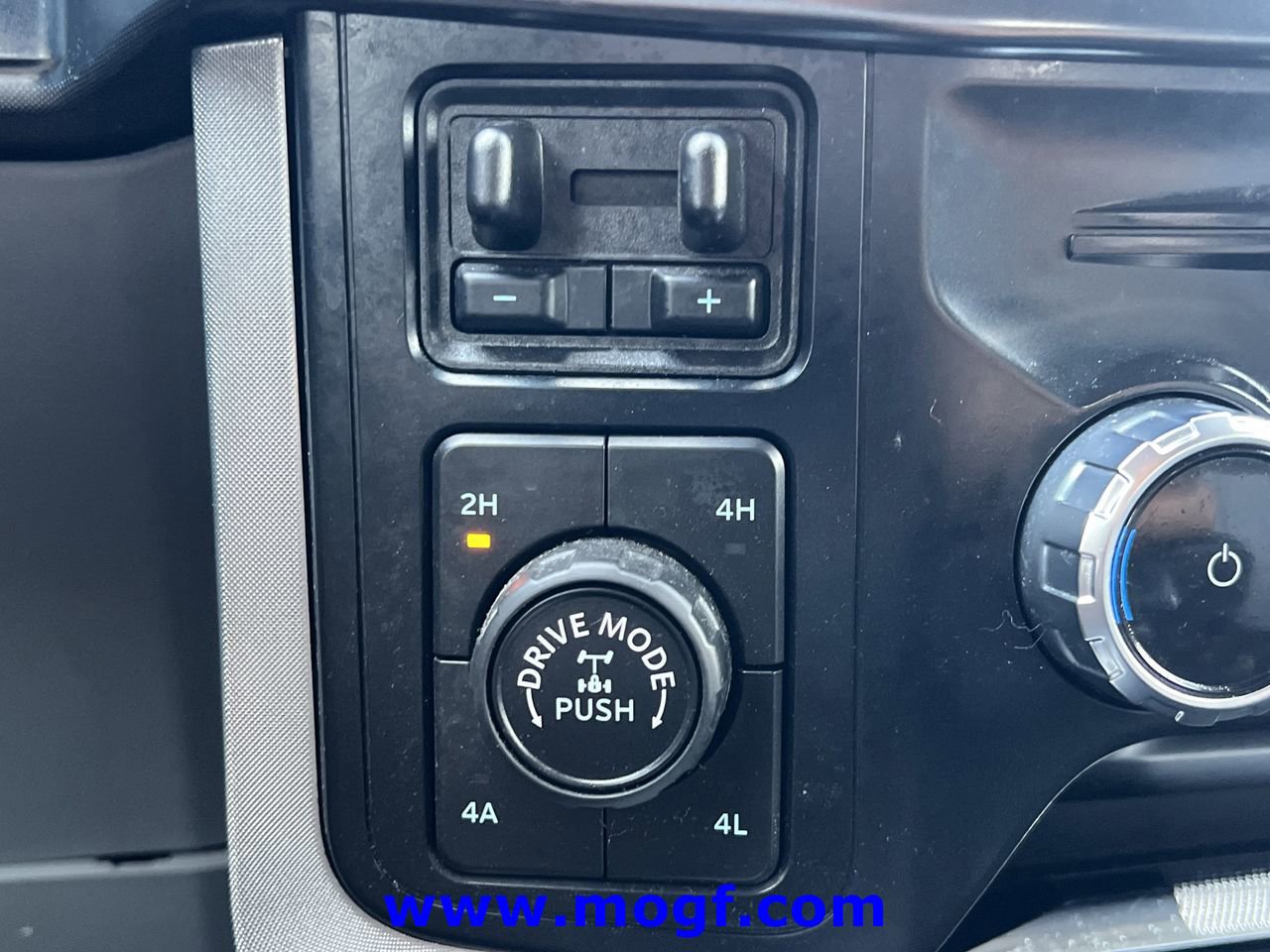 Certified 2023 Ford F150 Limited image 14