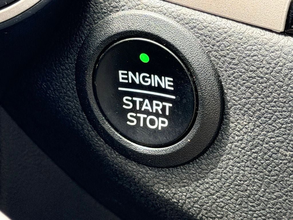 Certified 2022 Ford Escape SE FWD image 26