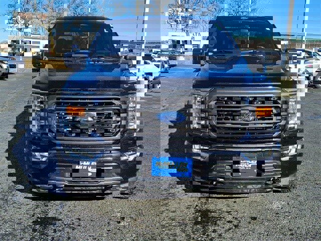 Certified 2022 Ford F150 XLT w/ Equipment Group 302A High image 8