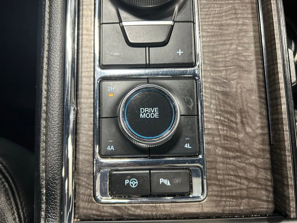 Certified 2021 Ford Expedition Limited AWD/4WD image 25