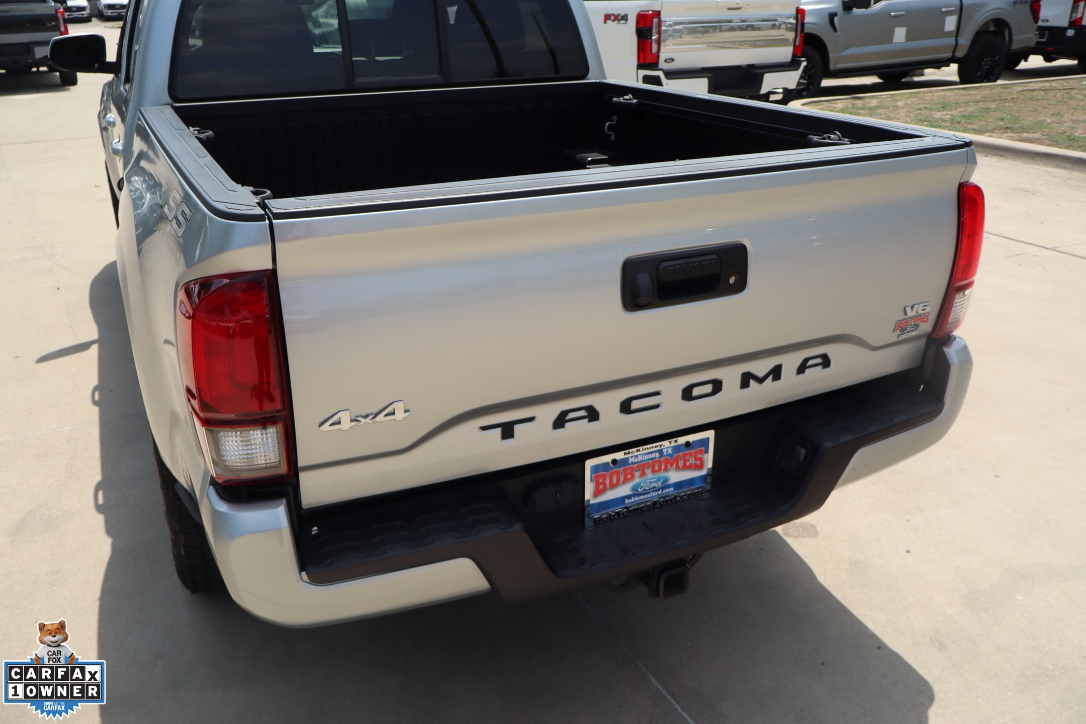 Used 2023 Toyota Tacoma SR AWD/4WD image 26
