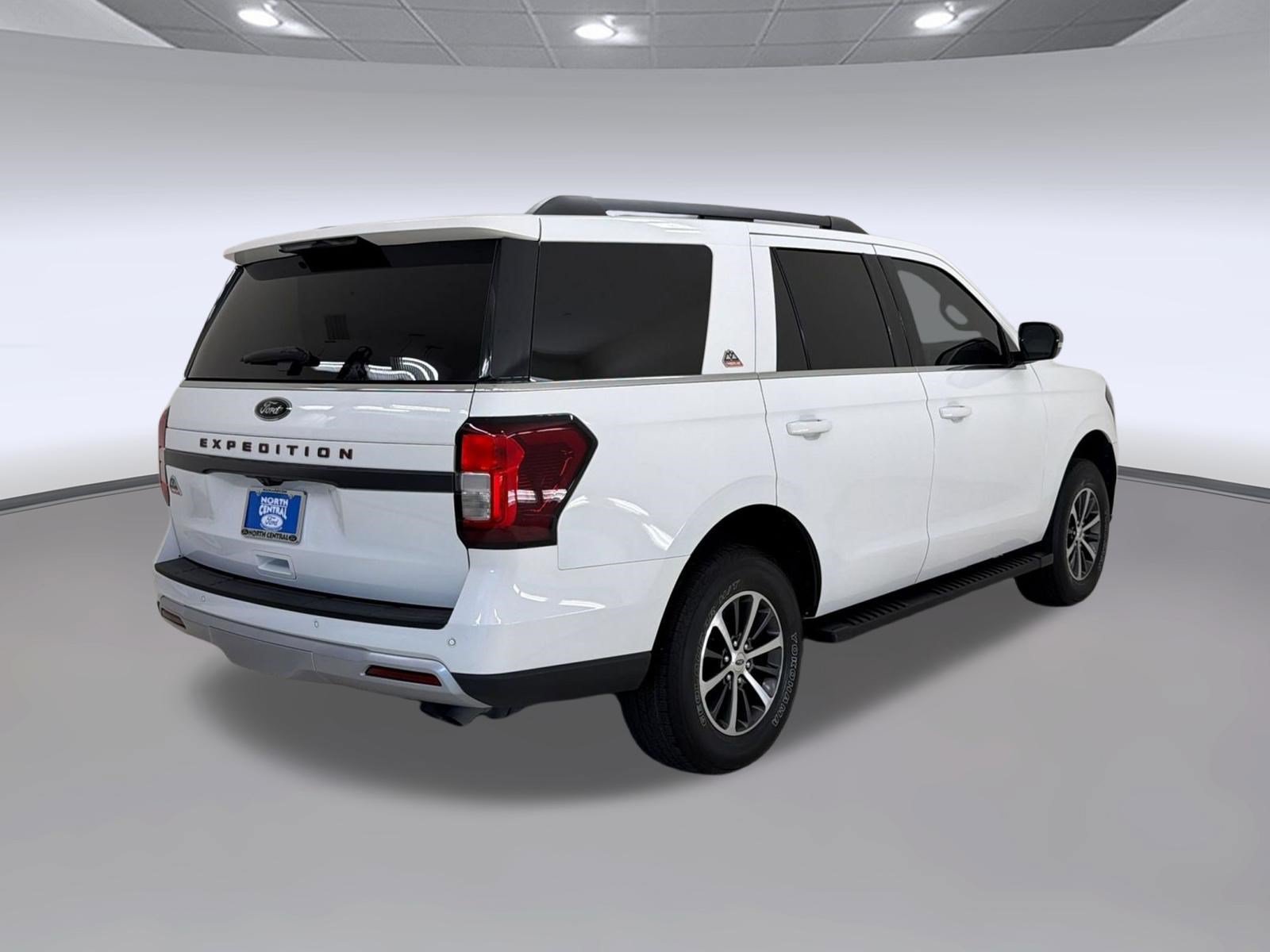 Certified 2024 Ford Expedition Timberline AWD/4WD image 9