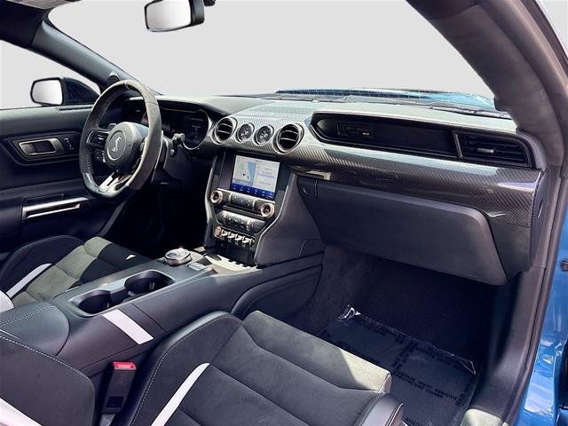 Certified 2021 Ford Mustang Shelby GT500 w/ Carbon Fiber Track Pack RWD image 30