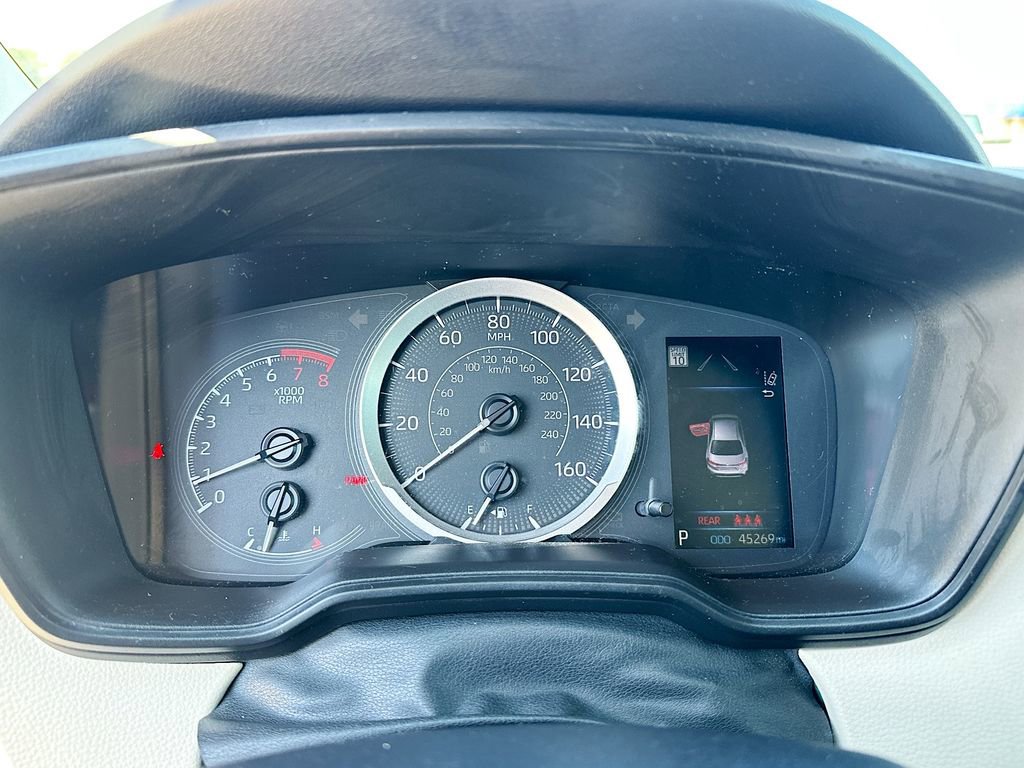 Used 2022 Toyota Corolla LE image 12