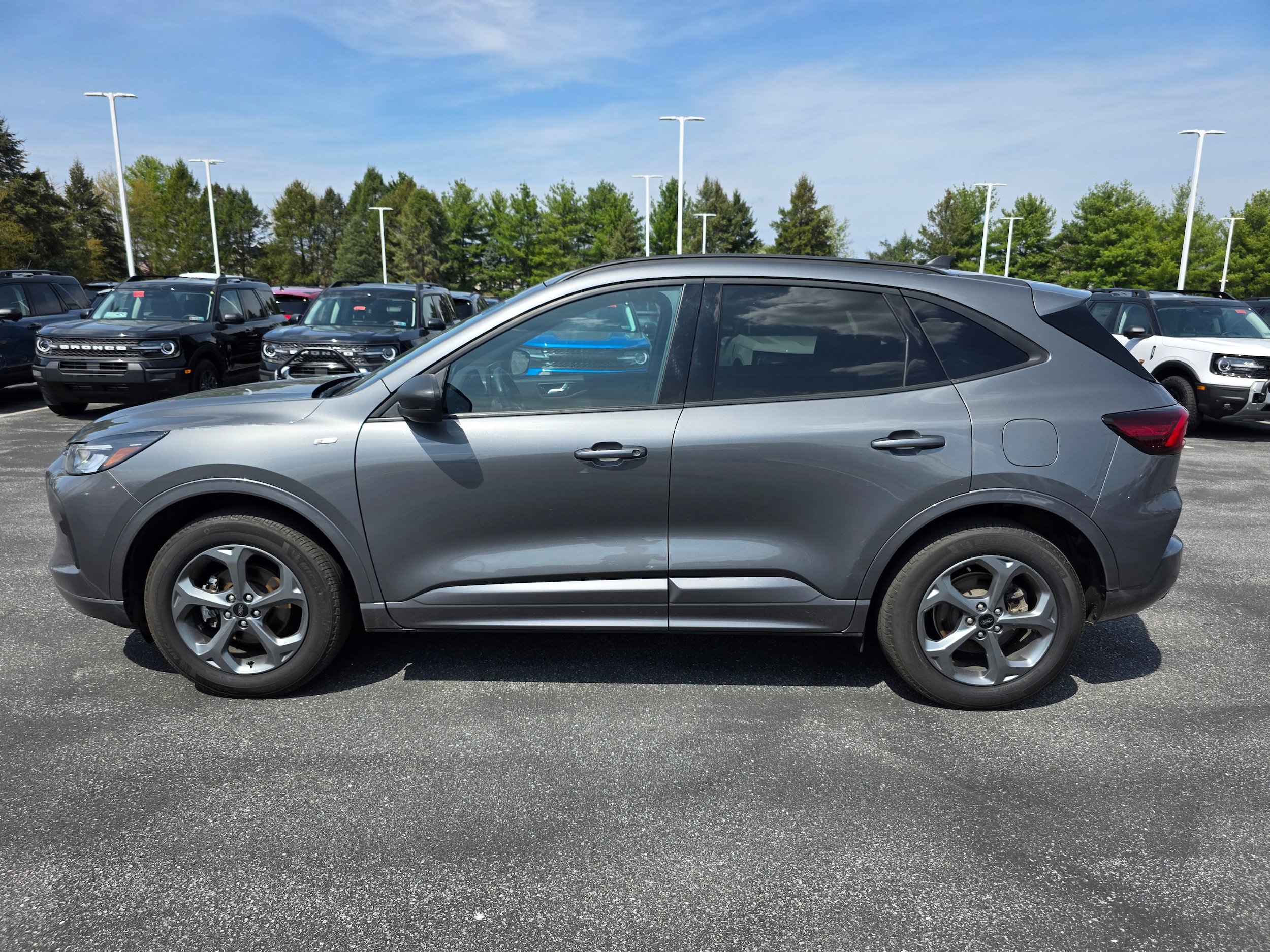Certified 2024 Ford Escape ST-Line w/ Tech Pack #1 AWD/4WD image 2