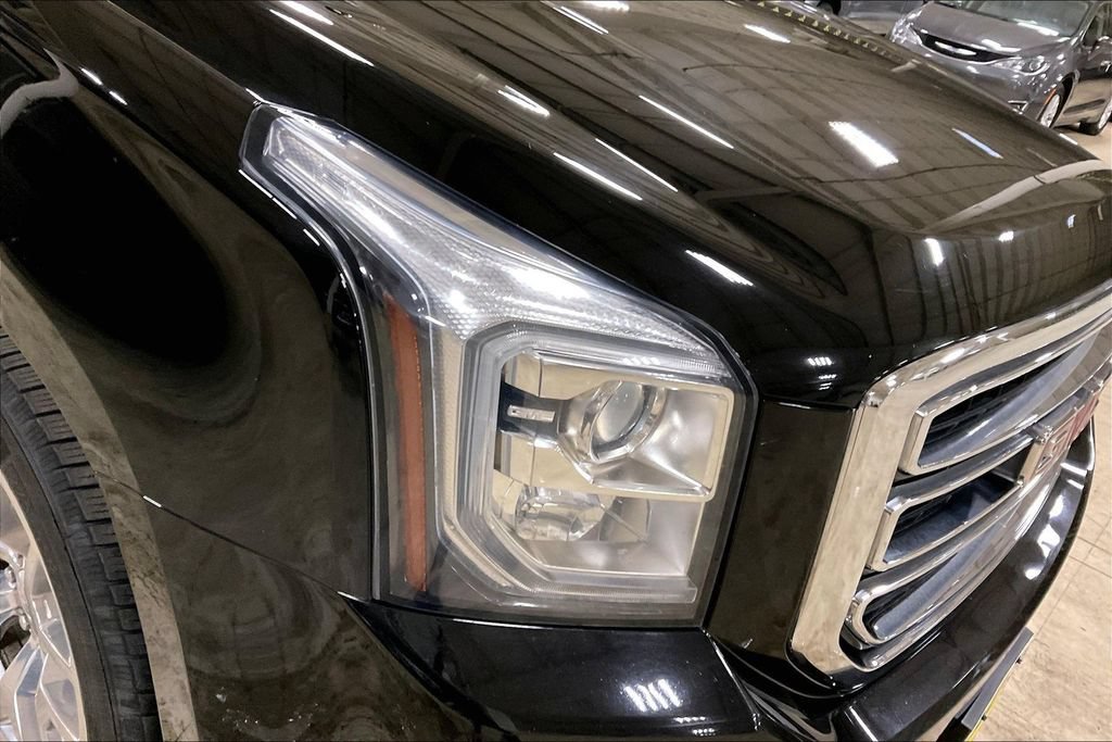 Used 2018 GMC Yukon SLT AWD/4WD image 28