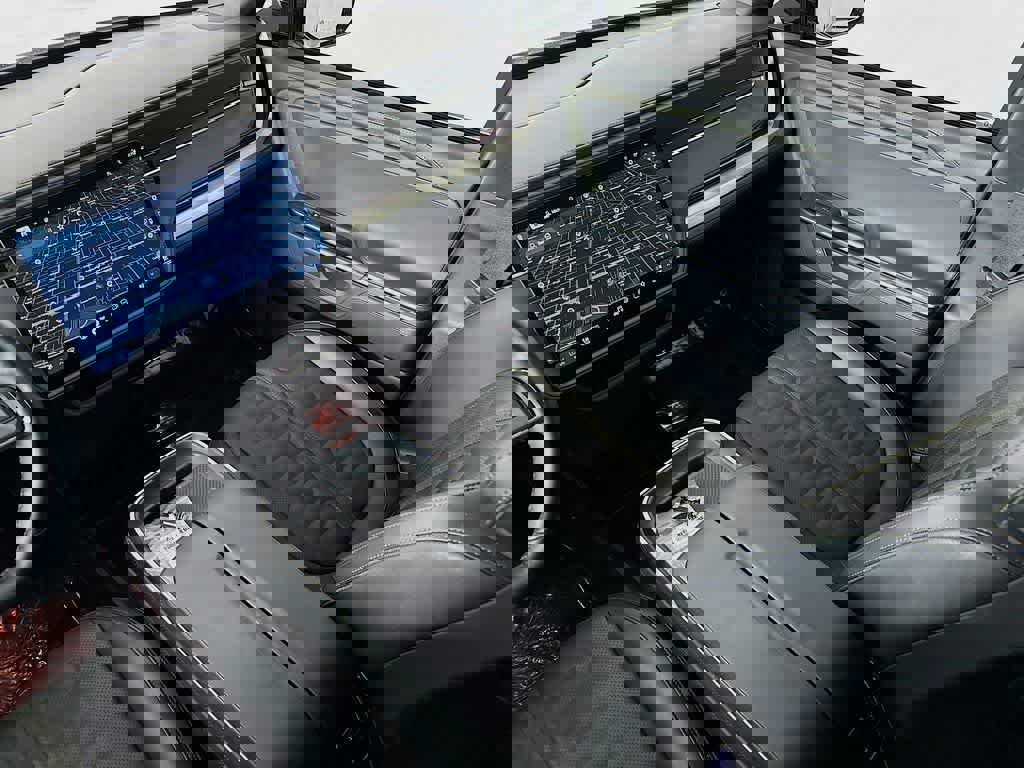 Used 2025 Rivian R1S Adventure AWD/4WD image 14