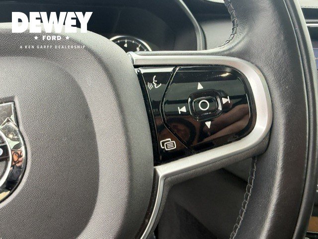 Used 2018 Volvo XC90 T6 Inscription w/ Convenience Package AWD/4WD image 17
