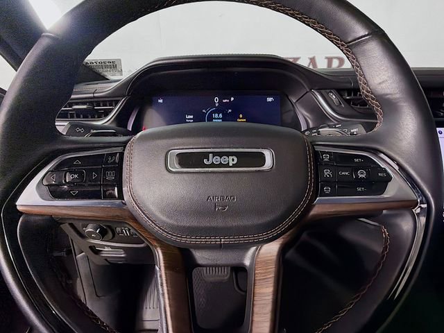 Used 2022 Jeep Grand Cherokee L Summit w/ Luxury Tech Group V AWD/4WD image 13