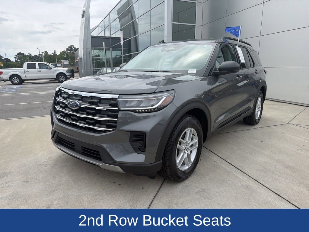 Certified 2026 Ford Explorer Active image 3