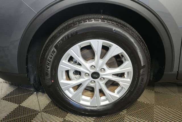Certified 2024 Ford Escape Active w/ Cold Weather Package FWD image 9