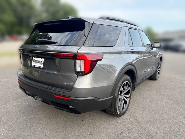 Certified 2026 Ford Explorer ST-Line AWD/4WD image 8