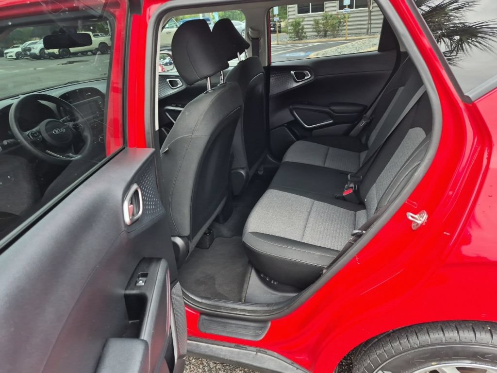 Used 2021 Kia Soul S FWD image 14