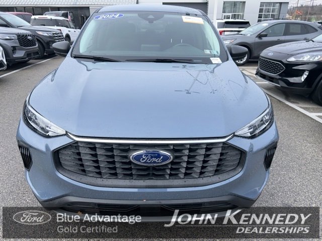 Certified 2024 Ford Escape Active w/ Cold Weather Package image 3