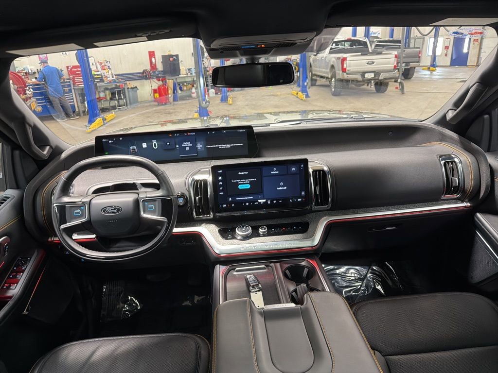 Certified 2025 Ford Expedition Tremor AWD/4WD image 15