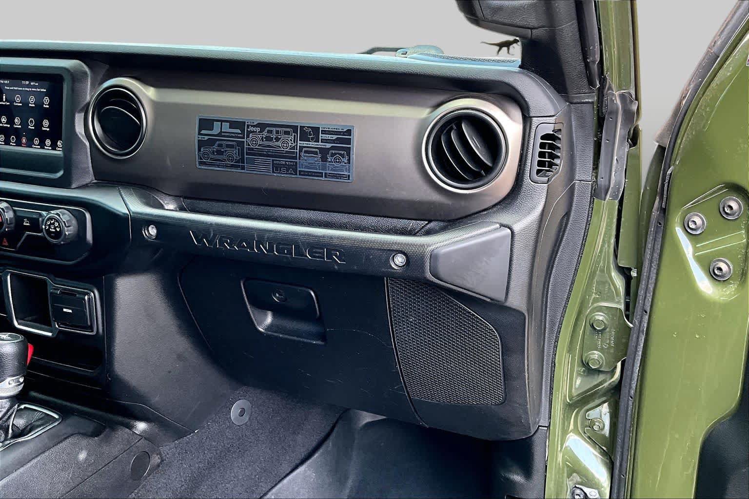Used 2021 Jeep Wrangler Sport AWD/4WD image 19