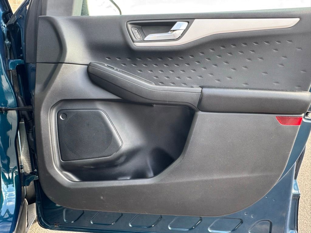 Certified 2020 Ford Escape SEL image 23