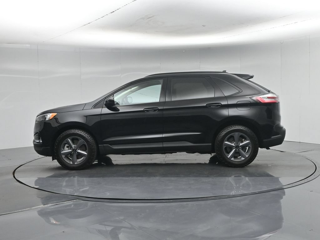 Certified 2024 Ford Edge SEL w/ Sport Appearance Package AWD/4WD image 27