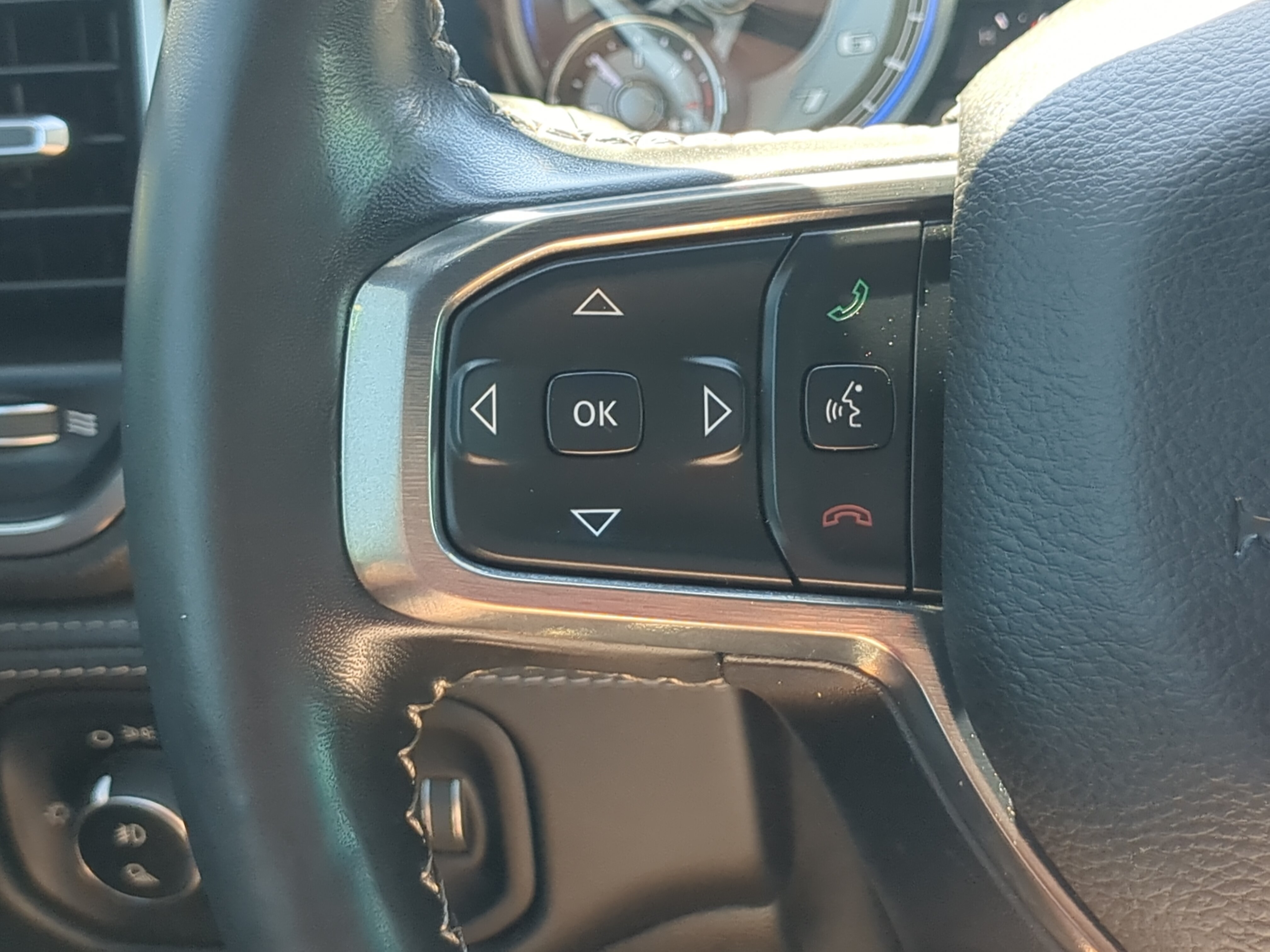Used 2020 RAM 1500 Limited RWD image 24