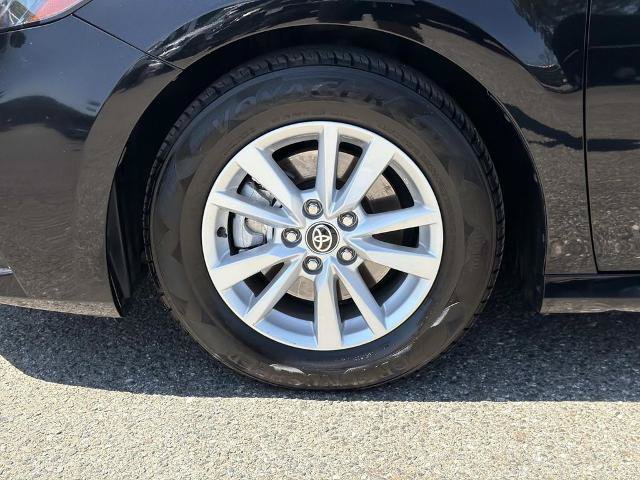 Used 2025 Toyota Camry LE FWD image 28