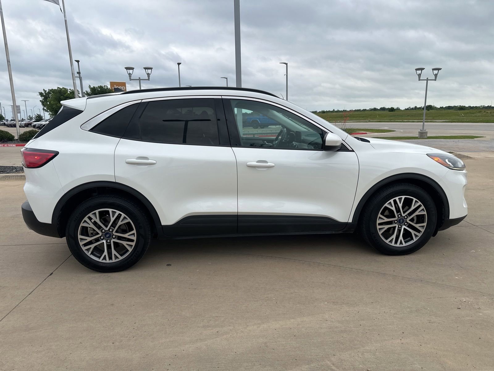 Certified 2021 Ford Escape SEL FWD image 7