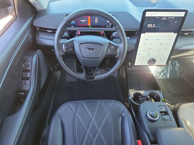 Certified 2024 Ford Mustang Mach-E Select image 7