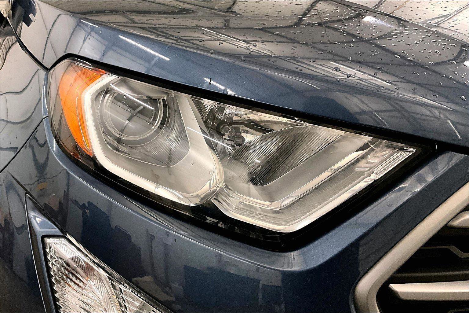 Certified 2021 Ford EcoSport SE image 27