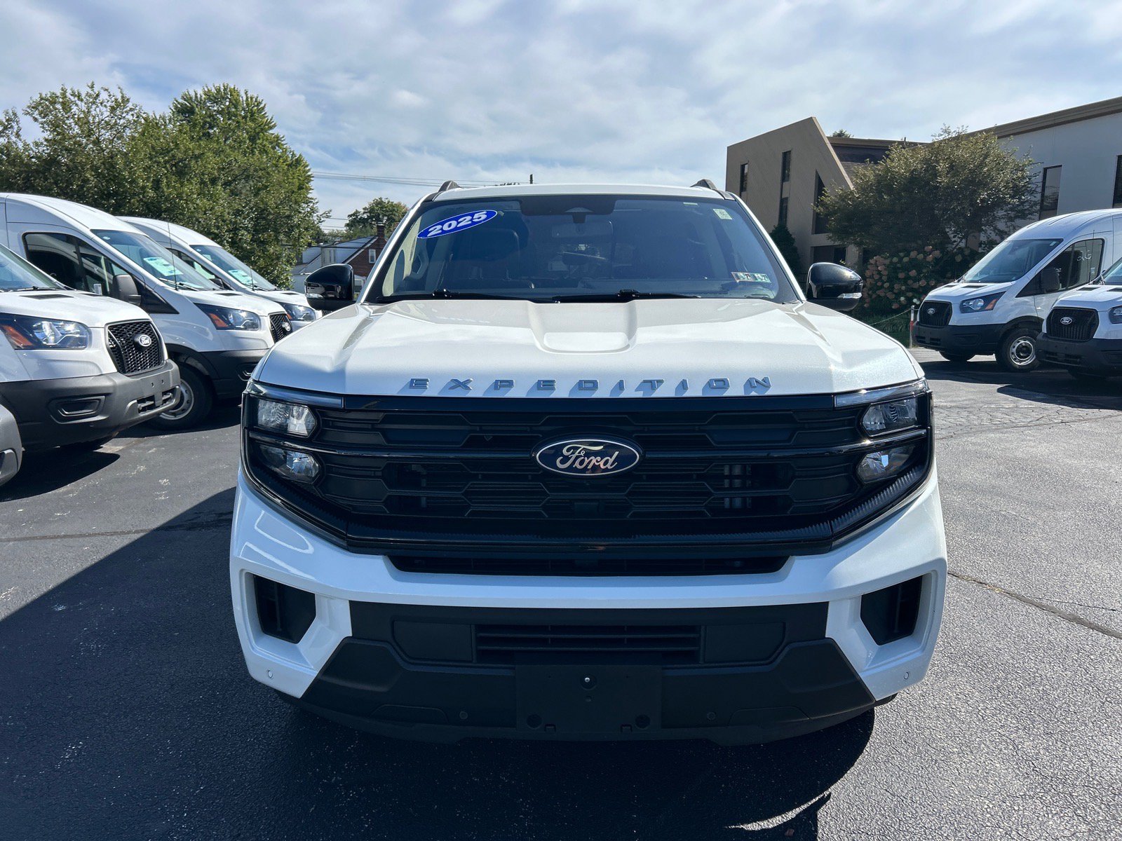 Certified 2025 Ford Expedition Max Active AWD/4WD image 2