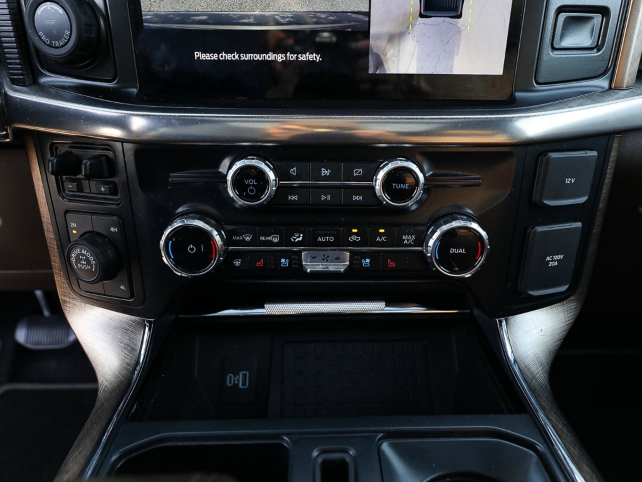 Certified 2024 Ford F150 King Ranch AWD/4WD image 19