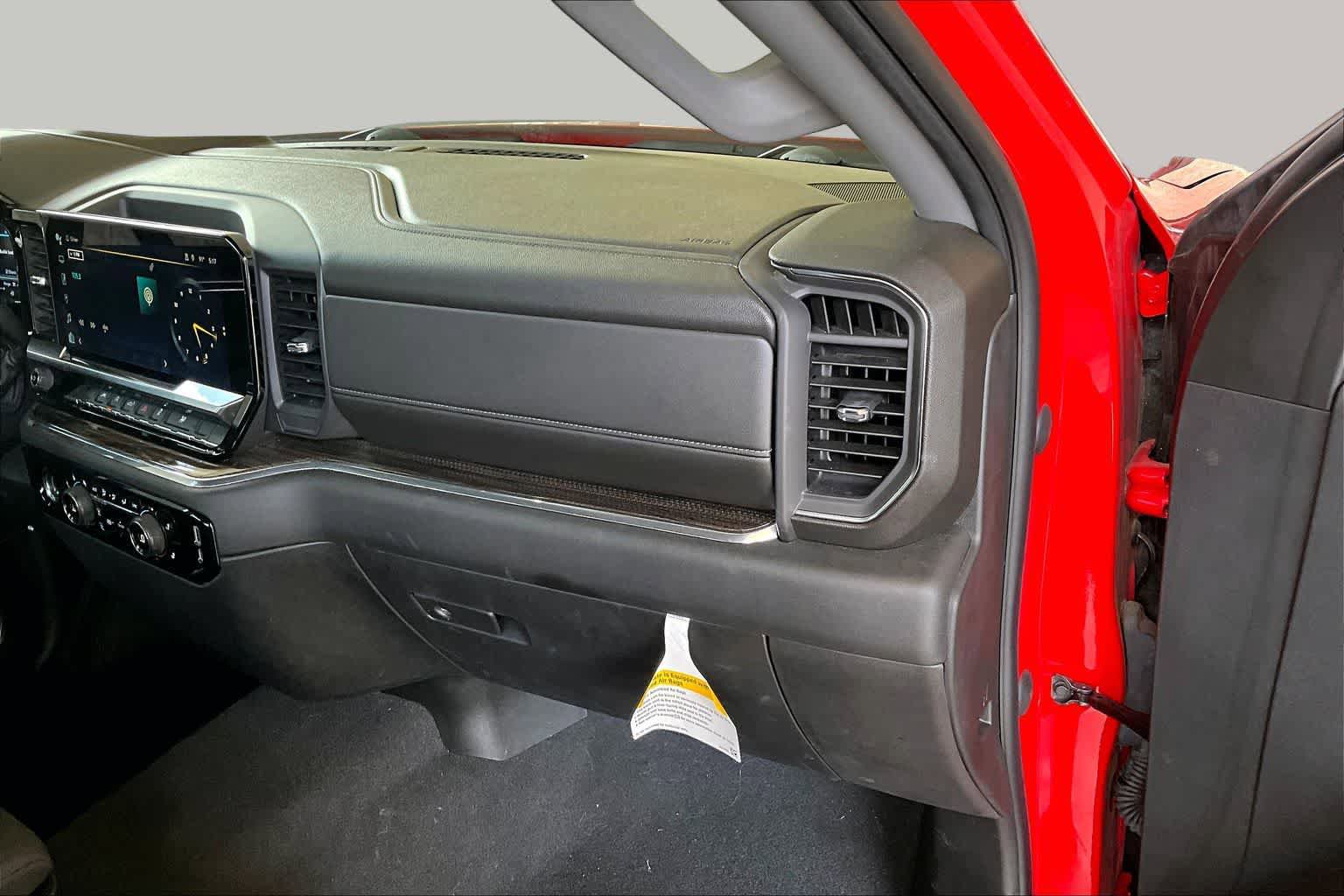 Used 2023 Chevrolet Silverado 1500 LT AWD/4WD image 18