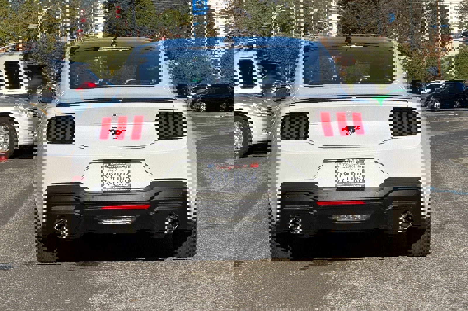 Certified 2025 Ford Mustang Coupe image 5