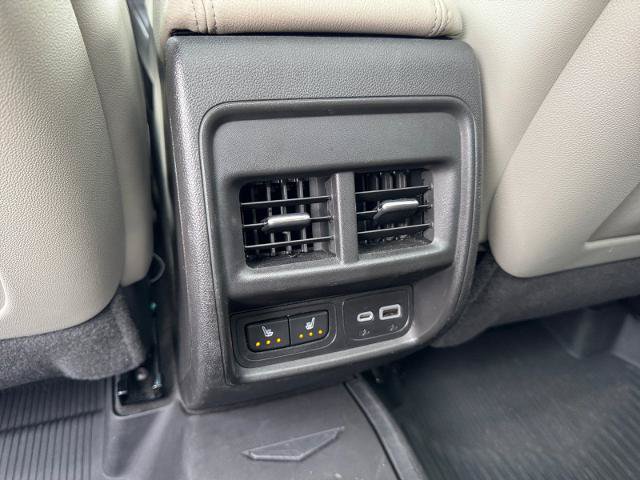 Used 2020 Cadillac XT4 Premium Luxury w/ LPO, Radiant Package FWD image 18