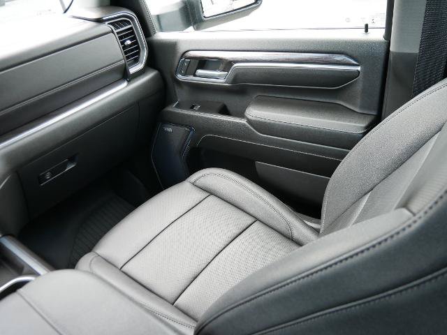 Used 2024 Chevrolet Silverado 2500 LTZ w/ LTZ Plus Package AWD/4WD image 17