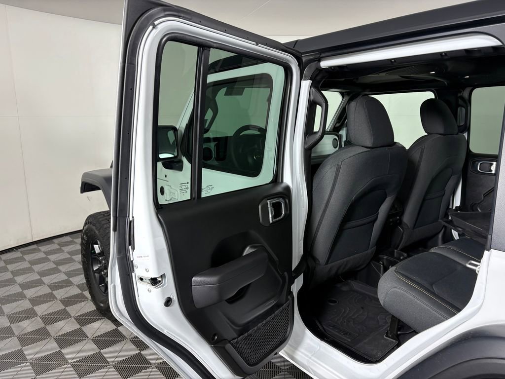 Used 2024 Jeep Wrangler Unlimited Sport AWD/4WD image 26