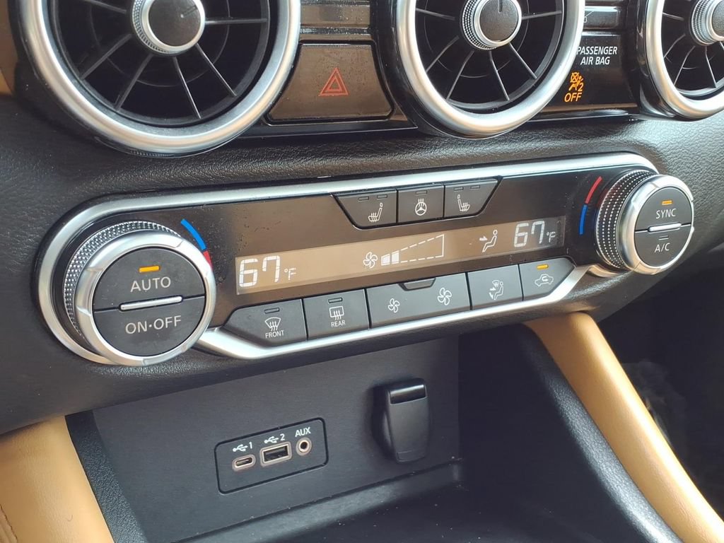Used 2023 Nissan Sentra SV w/ SV Premium Package FWD image 23