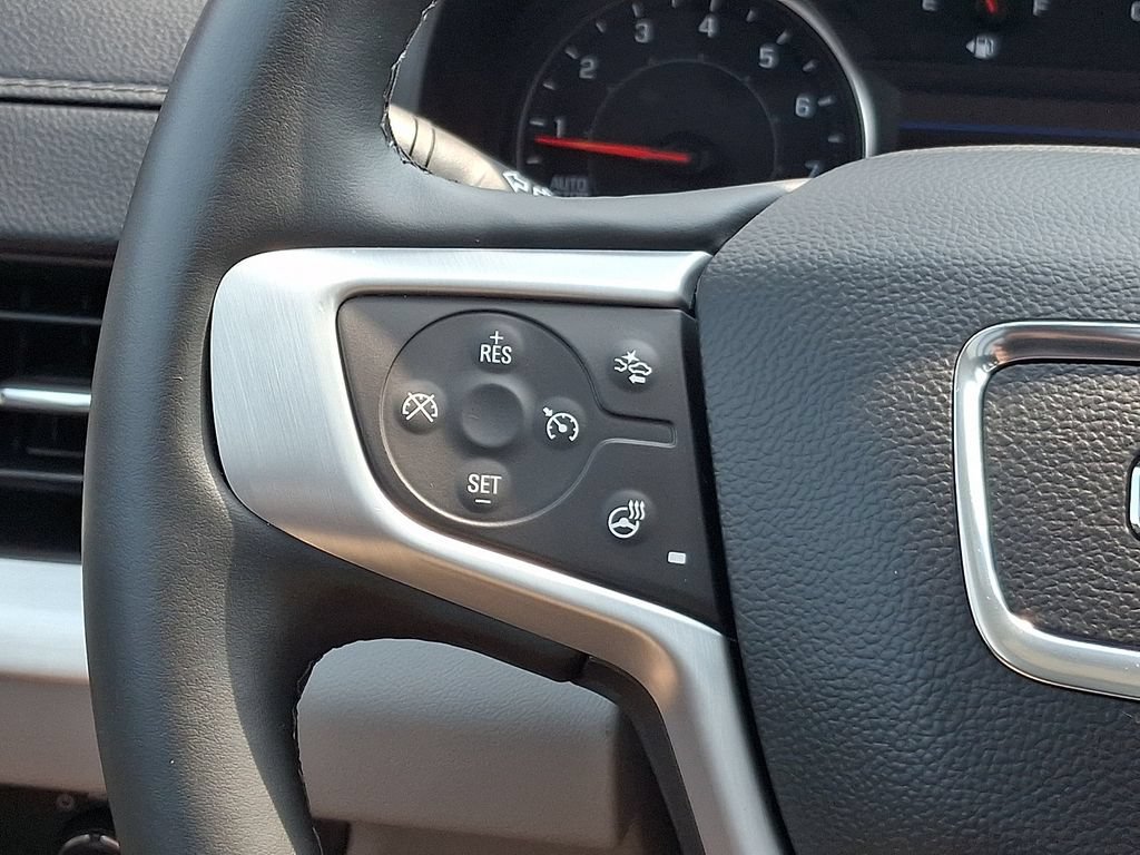 Used 2024 GMC Terrain SLT w/ LPO, Floor Liner Package AWD/4WD image 21