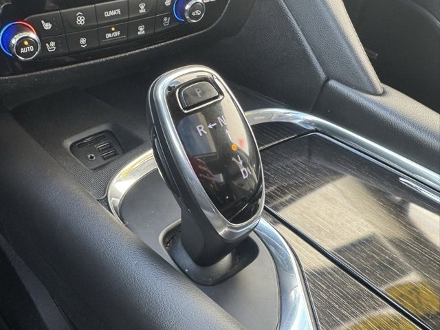 Used 2020 Buick Enclave Avenir w/ Avenir Technology Package image 36