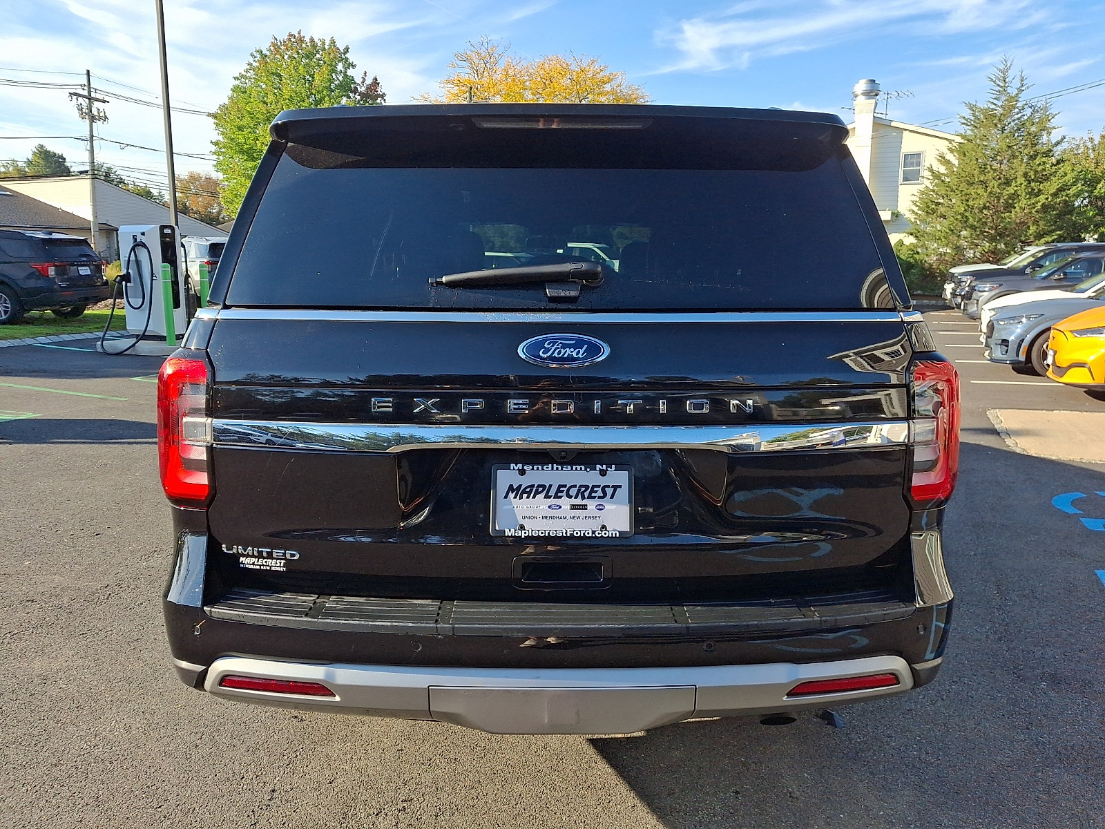Certified 2024 Ford Expedition Limited AWD/4WD image 6