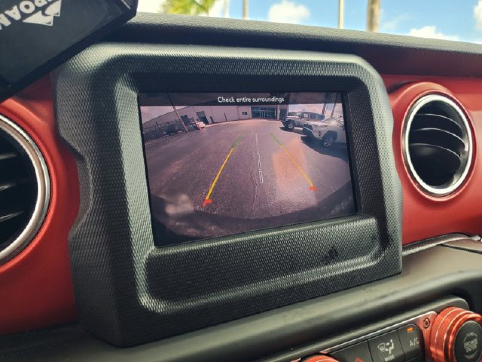 Used 2020 Jeep Wrangler Rubicon AWD/4WD image 19