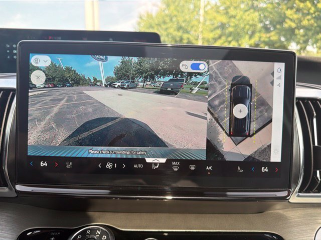 Certified 2025 Ford Expedition Platinum AWD/4WD image 19